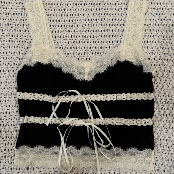 Sky To Moon Tops - Sky to Moon Lace Trim Black Tank Top